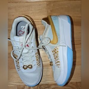 LIKE NEW Nike Ja 1 Year Of The Dragon 4.5